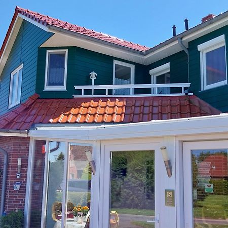 Familienurlaub In Ostfriesland Fuer Max 7 Pers In 2 Wohnungen, Auch Einzeln Wohnungen Utarp Exterior foto